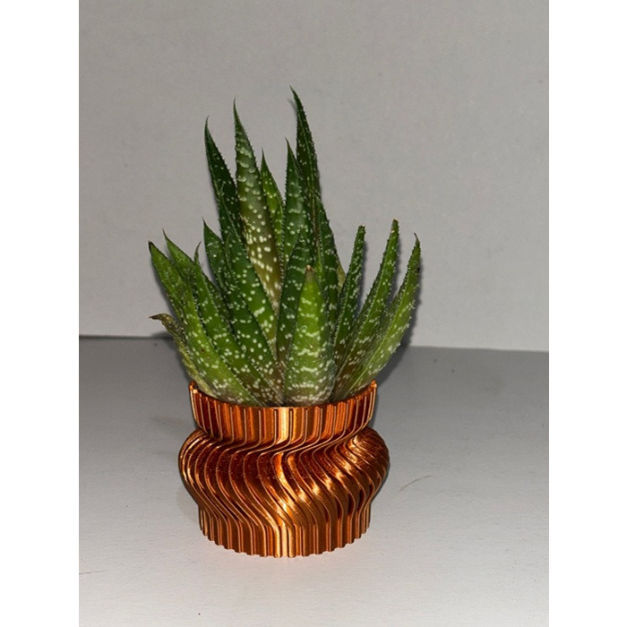 Kıvrımlı Çizgili Mini Saksı – 3D Baskı Metalik Bakır Dekoratif Saksı